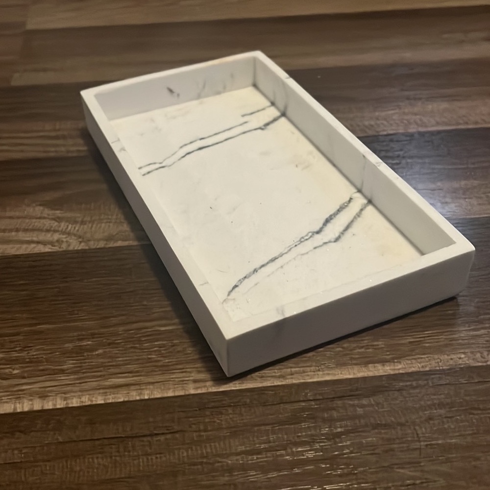 Tray - Picture 3 of 3